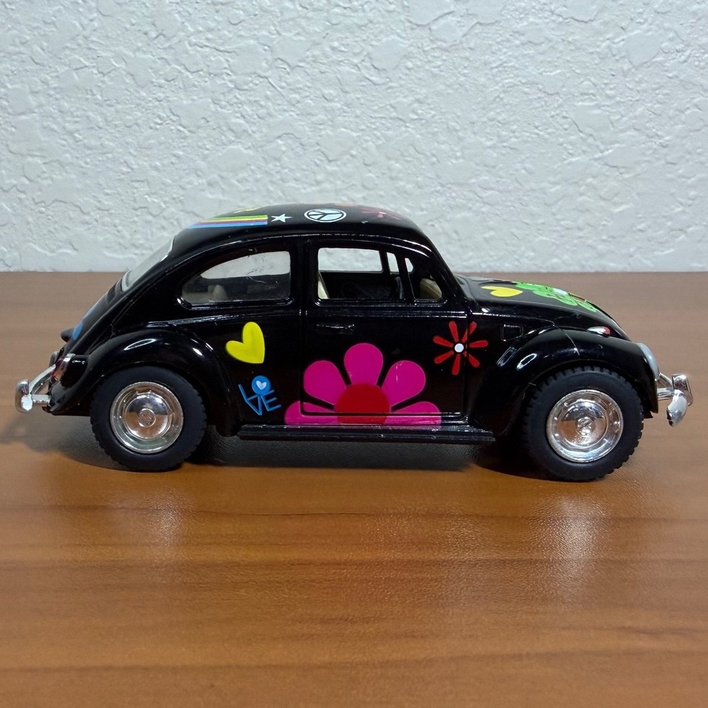 Kinsmart 1967 Volkswagen Beetle 1/32 Diecast Pull Back Black Hippie Car Bug